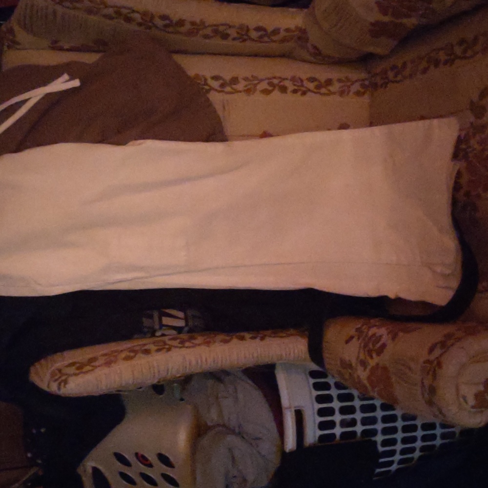White scrub pants with pockets